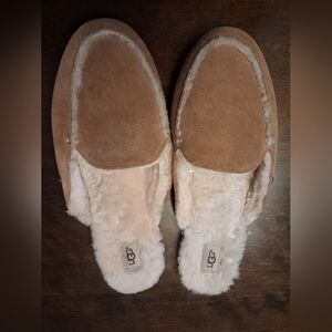 UGG Women's Tan Slippers